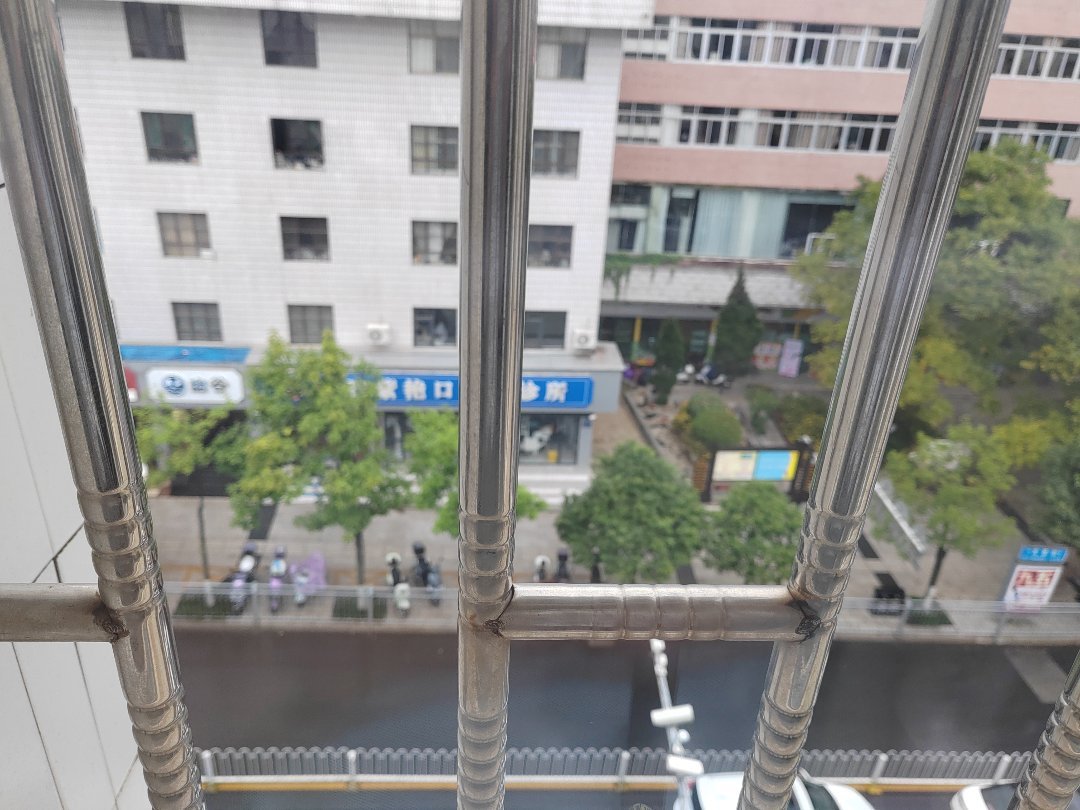 麒麟区城中毛坯2室2厅1卫二手房出售11