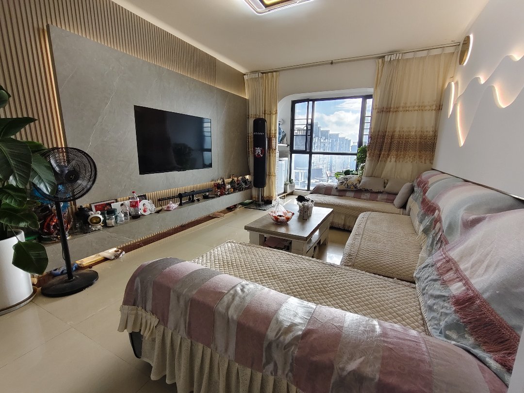 精装修保养好，采阳好，视野好，带部分家具-盛世锦华东江花园二手房价