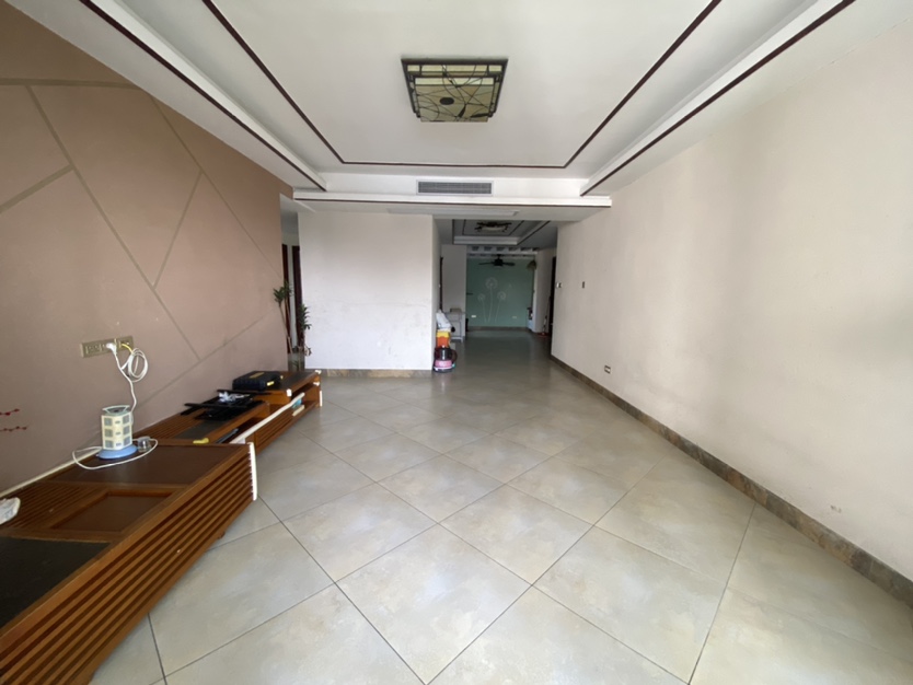 冠泰城国,龙隐小学和一中的电梯高层3居室4