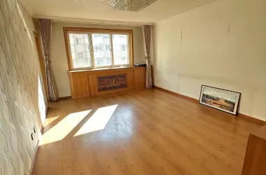 青藏铁路花园出售房源