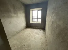 麒麟区|瑞和新城4室2厅2卫出售|买房租房佣金全返