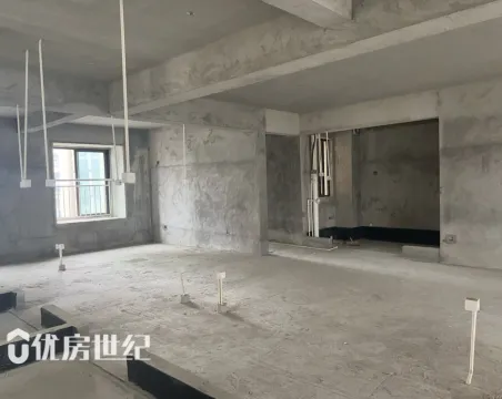 天行梦龙苑3室2厅2卫毛坯