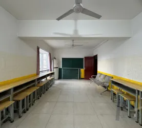 临渭区-西二路-鑫源大厦