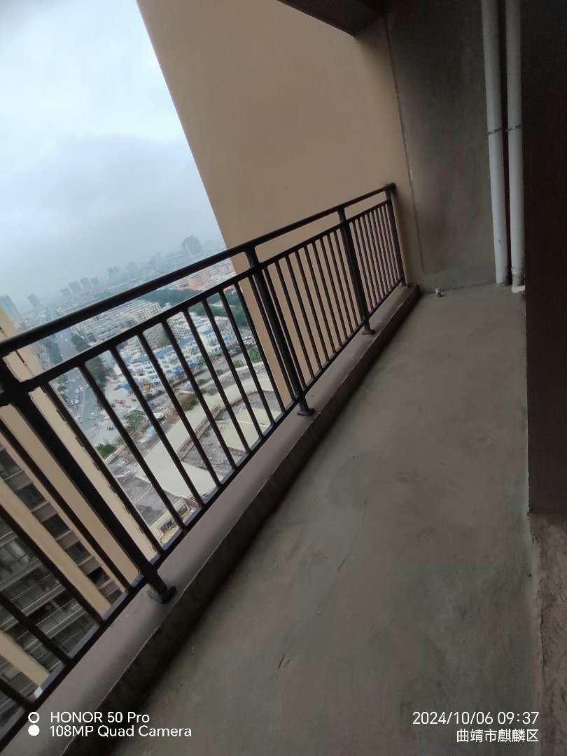 麒麟区东片区毛坯3室2厅2卫二手房出售12