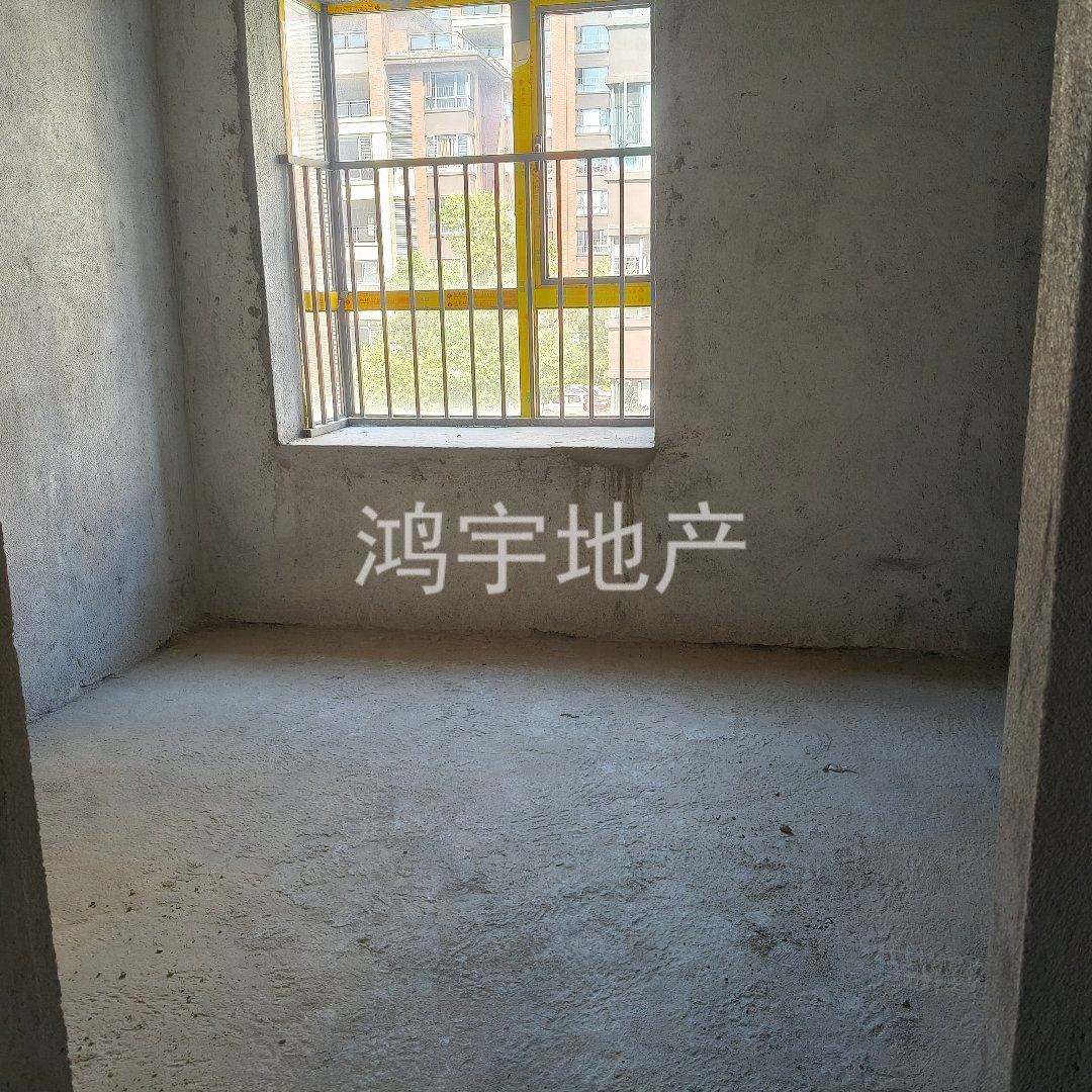 金域首府,城南醉美小区，城南中学对面大三房，满两2