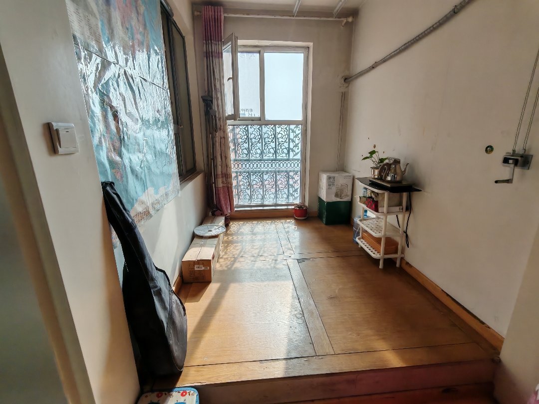 城区城西精装2室1厅1卫二手房出售5
