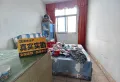凯旋大道路口临街简装三室两厅3