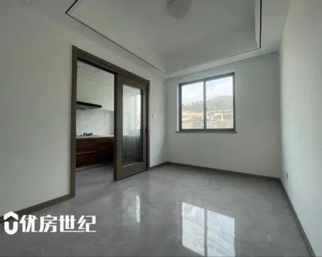 明月雅居3室2厅2卫精装