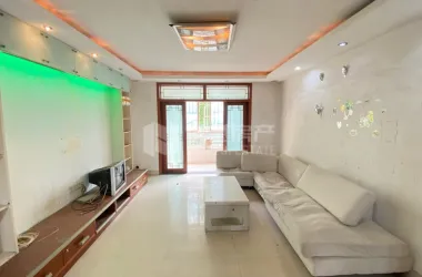 京东小区G区出售房源