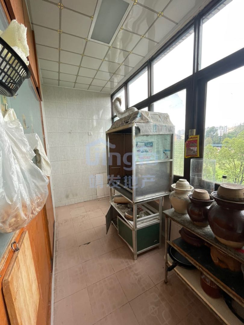 麒麟区北片区普通3室2厅1卫二手房出售8