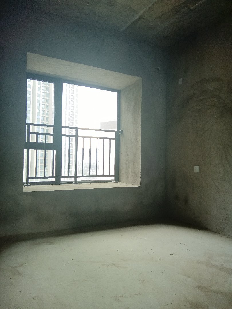 麒麟区西片区毛坯5室2厅2卫二手房出售9