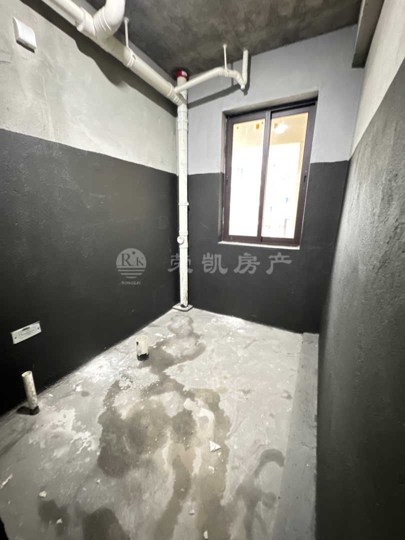 雍都翡翠城,雍湖公园旁，洋房3室2厅，小区环境优美7
