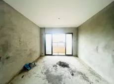 江海区|华发四季4室2厅2卫出售
