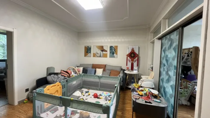 好位置!好房子!皮鞋厂家属院太行西街全新送家电