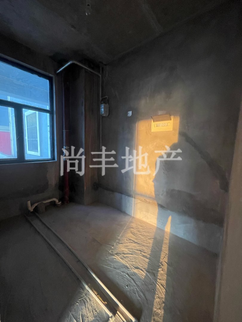 麒麟区东片区毛坯2室2厅1卫二手房出售2
