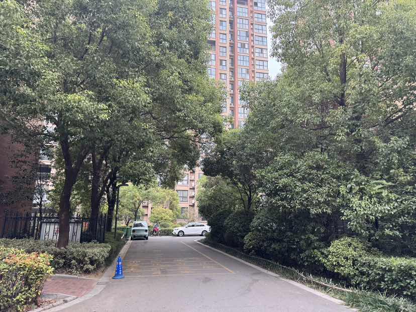 恒润阳光城,恒润阳光城109.53㎡3室2厅1卫1阳台精装南11