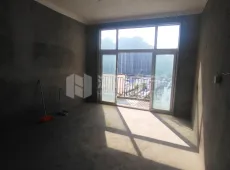 新建区|沿海丽水佳园5室2厅2卫出售