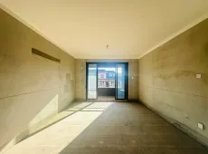 伊宁市|上峰江南里4室2厅2卫出售