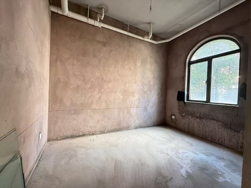 麒麟区南片区毛坯5室2厅2卫二手房出售8