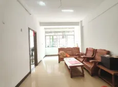 高州市|红荔花园3室2厅1卫出售