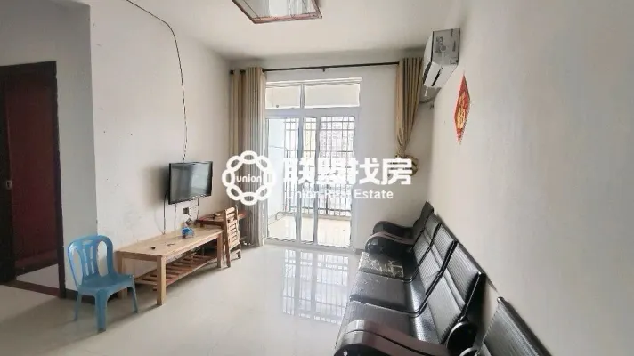地王大厦2房1厅，配套齐全，干净整洁，拎包入住