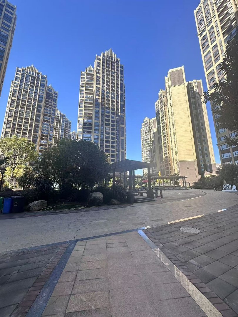 麒麟区南片区毛坯3室2厅2卫二手房出售13