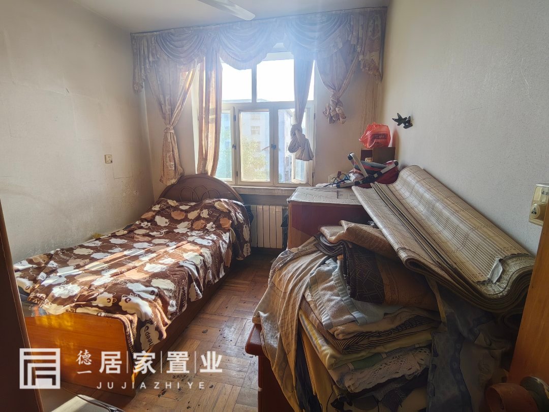 物探小区,小区环境舒适2室2厅1卫1阳台,5