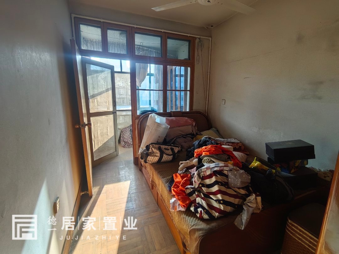 物探小区,小区环境舒适2室2厅1卫1阳台,4