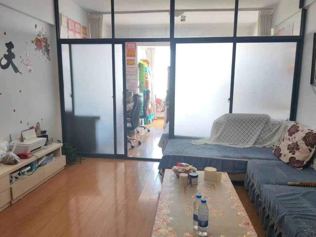 麒麟区城中精装1室1厅1卫二手房出售9