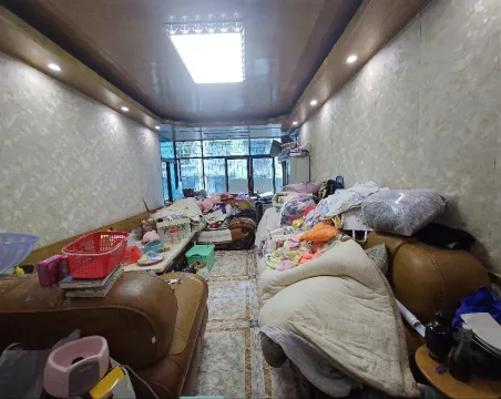 团结街2室1厅1卫朝西南普通