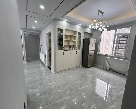 中建荆南熙园3室2厅2卫精装