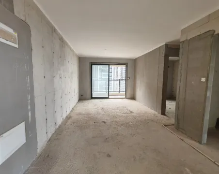 美的公园天下3室2厅2卫毛坯