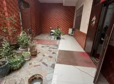 罗山县|梅湾赵元市场5室2厅2卫出售
