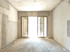 容县|百景园4室2厅2卫出售