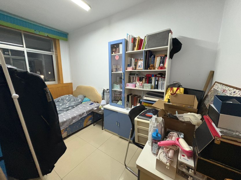 市工商局家属院5楼三室40万-市工商局家属院二手房价