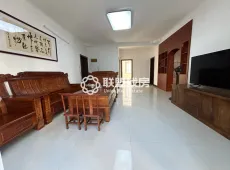 港南区|南郡名邸3室2厅2卫出售|买房租房佣金全返