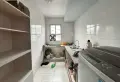 东锅小学正大门，出路好，精装9