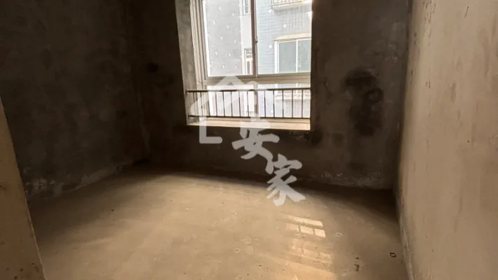 户型好，采光好，3房可改4房