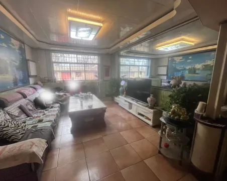 政和街3室2厅1卫朝南北普通