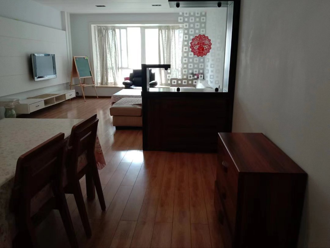 纳帕溪谷,电梯小区环境优美家电家具齐全交通便利10