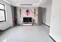 博物馆附近的三房两厅步梯低层全新装修的房子出售1