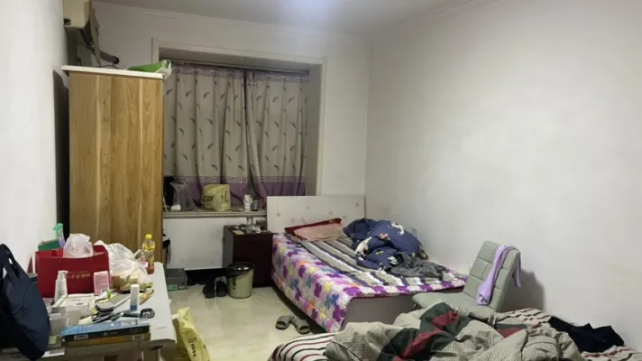 东边户，带家具家电，有车库可要可不要