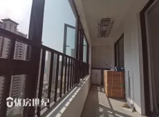 东侨区|建发和玺二期3室2厅2卫出租