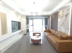 经开区|置信城B区4室2厅2卫出售