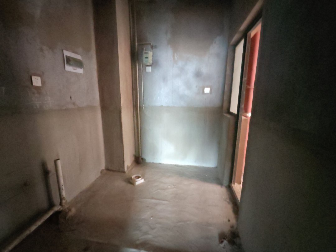 麒麟区北片区毛坯3室1厅1卫二手房出售7
