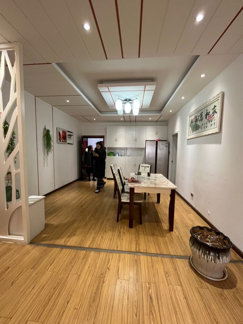 麒麟区东片区精装3室2厅2卫二手房出售3