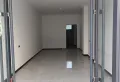馨悦庭苑，临街门面，上下102平方，新装修，8