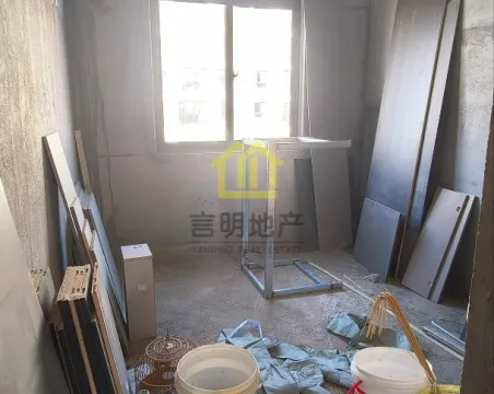 汇景雅苑3室2厅2卫毛坯