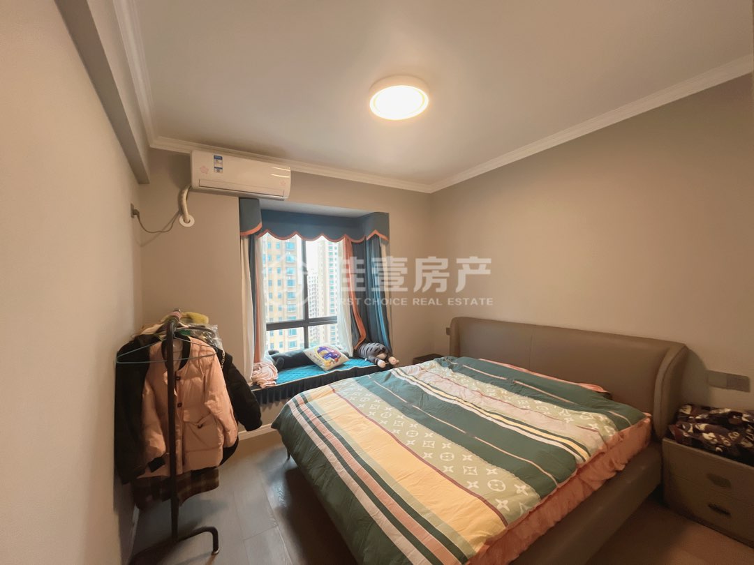 城投佳苑,湘佳门口电梯两房出售7