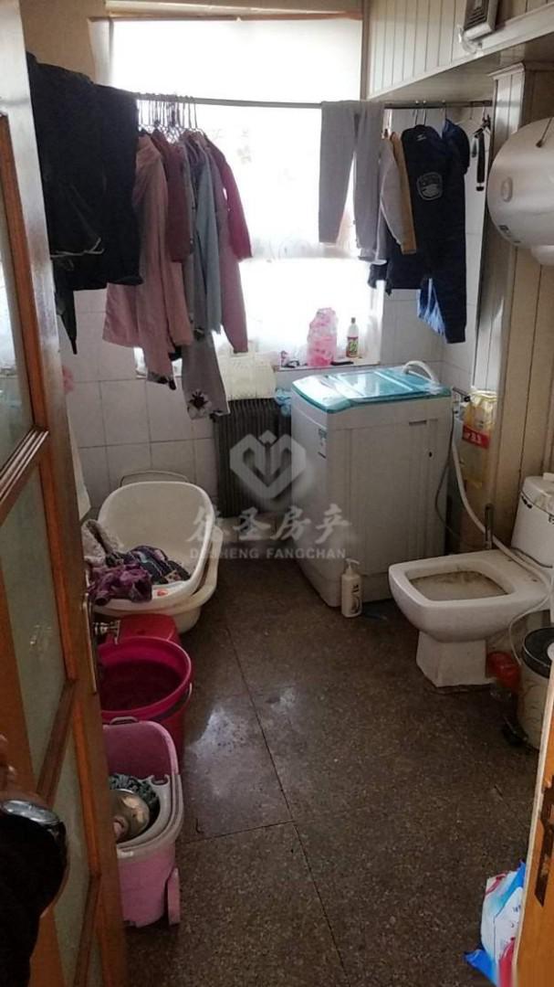 区建住宅楼,怡滨猪肉大全楼上 西朝阳 看好还能合计10